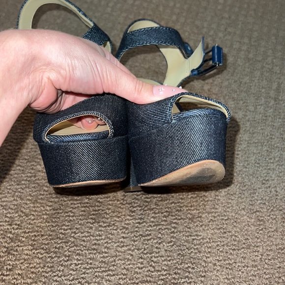 Michael Kors platform heels - Picture 8 of 10